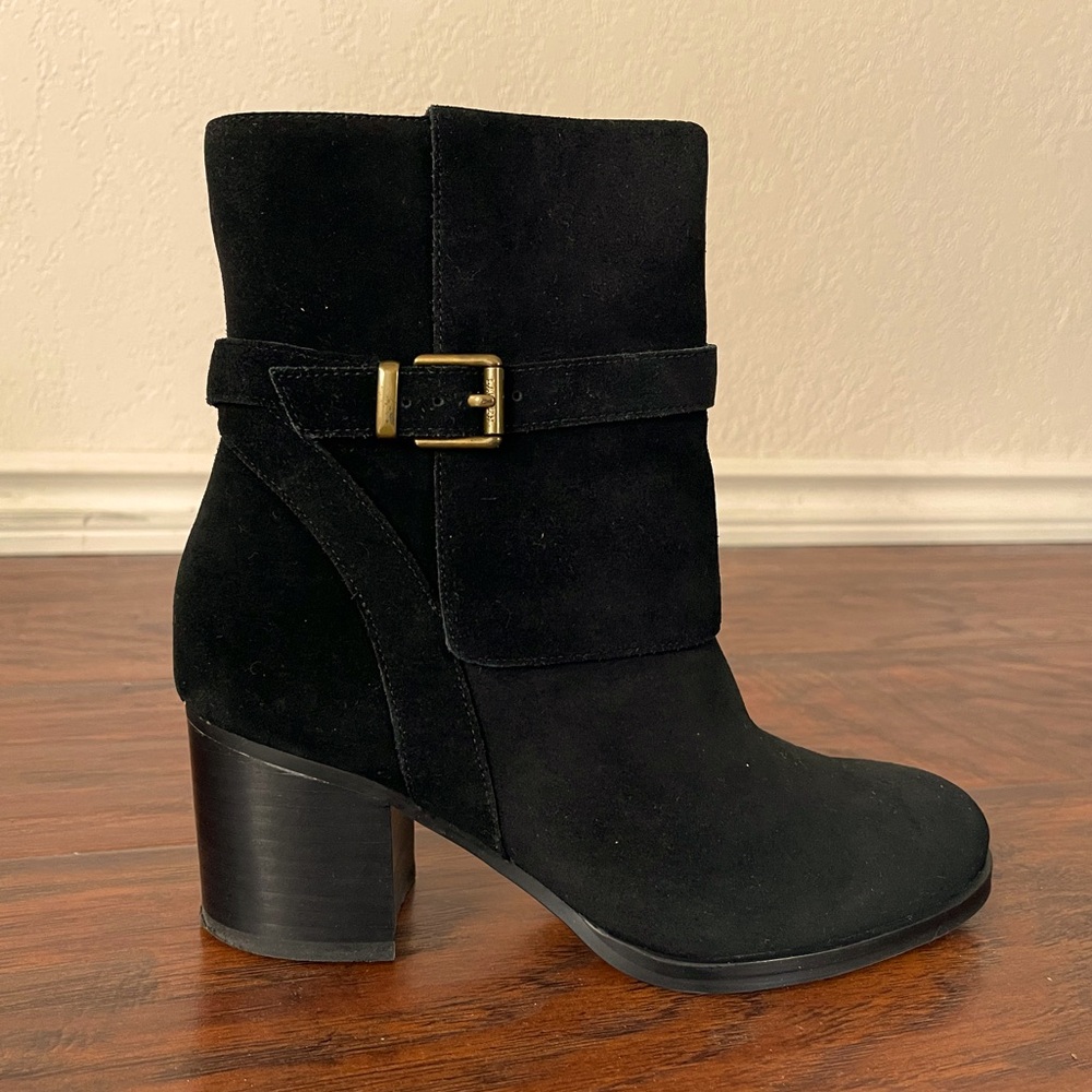 NWOT Ralph Lauren Gilda Bootie Boots Black Suede Leather golden buckle Size 6.5